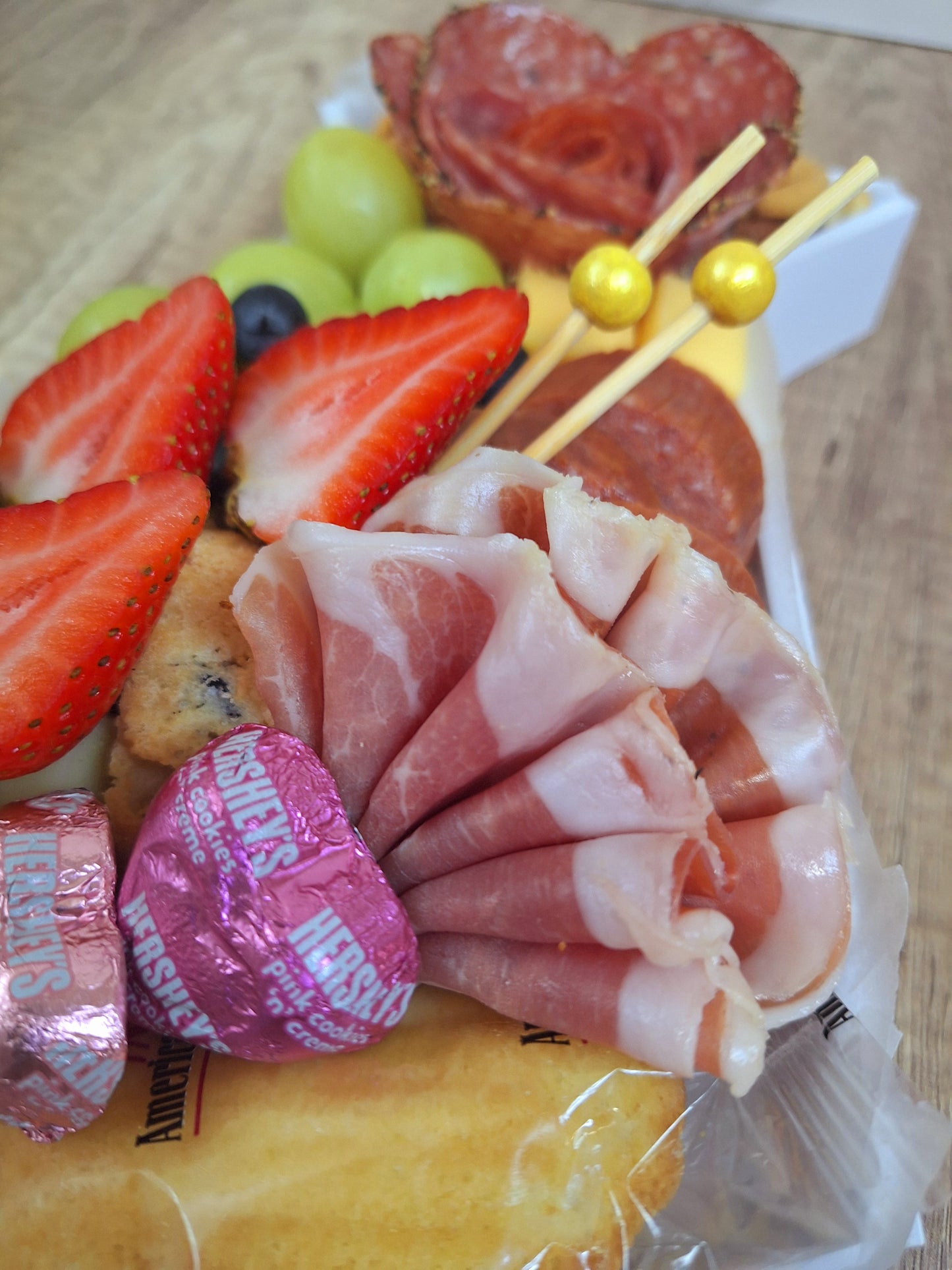 Charcuterie Box Corbata