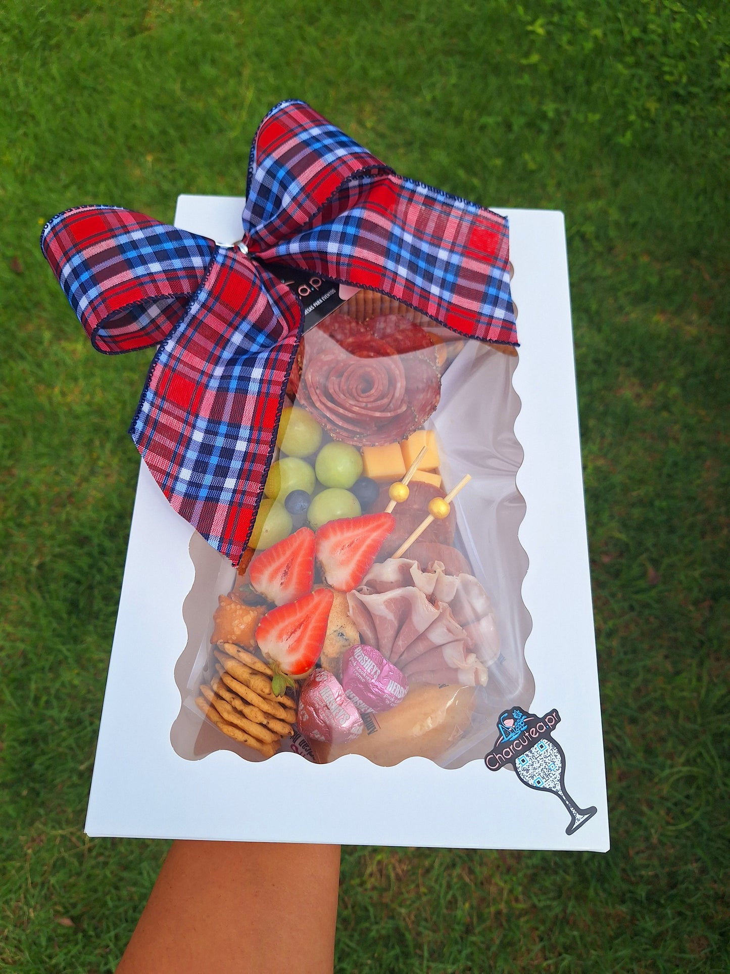 Charcuterie Box Corbata