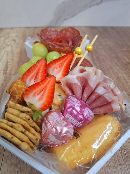 Charcuterie Box Corbata