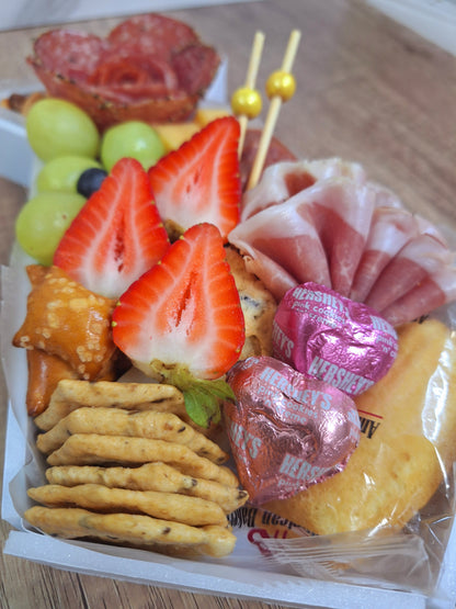 Charcuterie Box Corbata